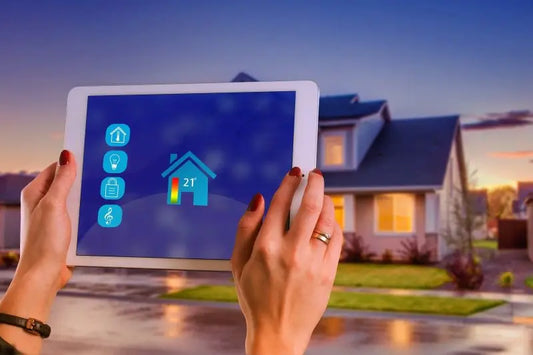 Wie funktioniert ein Smart Home? Inkl. Smart Home Zentrale, Übertragungsstandards & Steuerung