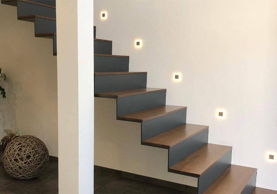 Treppenbeleuchtung - LED Wandeinbauleuchte 3D in Schwarz eckig - 230V 1,5W